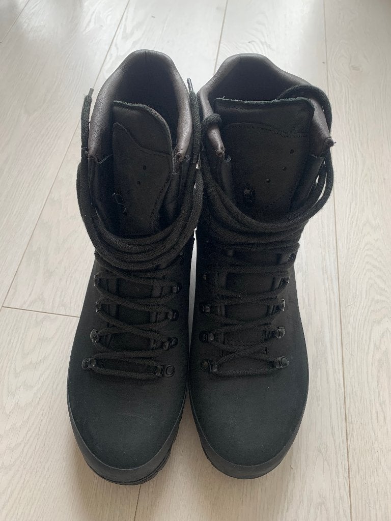 Meindl hoge schoenen, Zwart, Ophalen of Verzenden, Zo goed als nieuw, Wandelschoenen of Bergschoenen