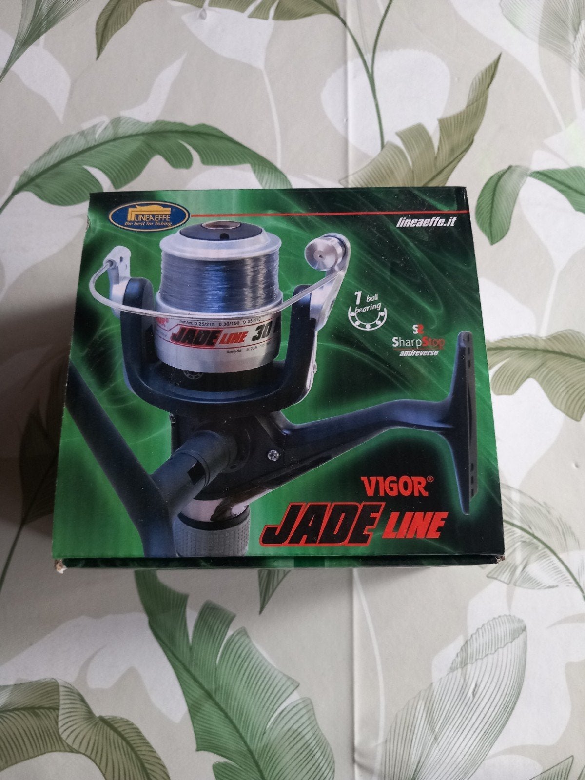 Vigor Jade Line 3000 vismolen - Nieuw in doos, Watersport en Boten, Ophalen of Verzenden, Nieuw, Molen