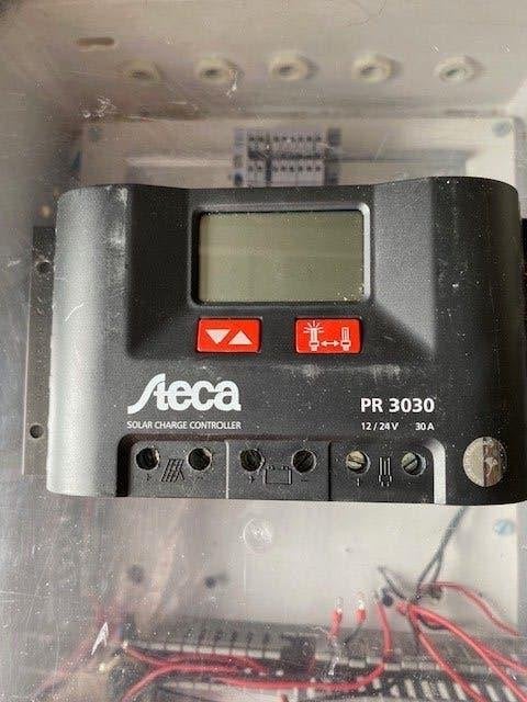 Steca Laadregelaar 30 ah voor zonnepanelen naar accu's, Verzenden, Gebruikt