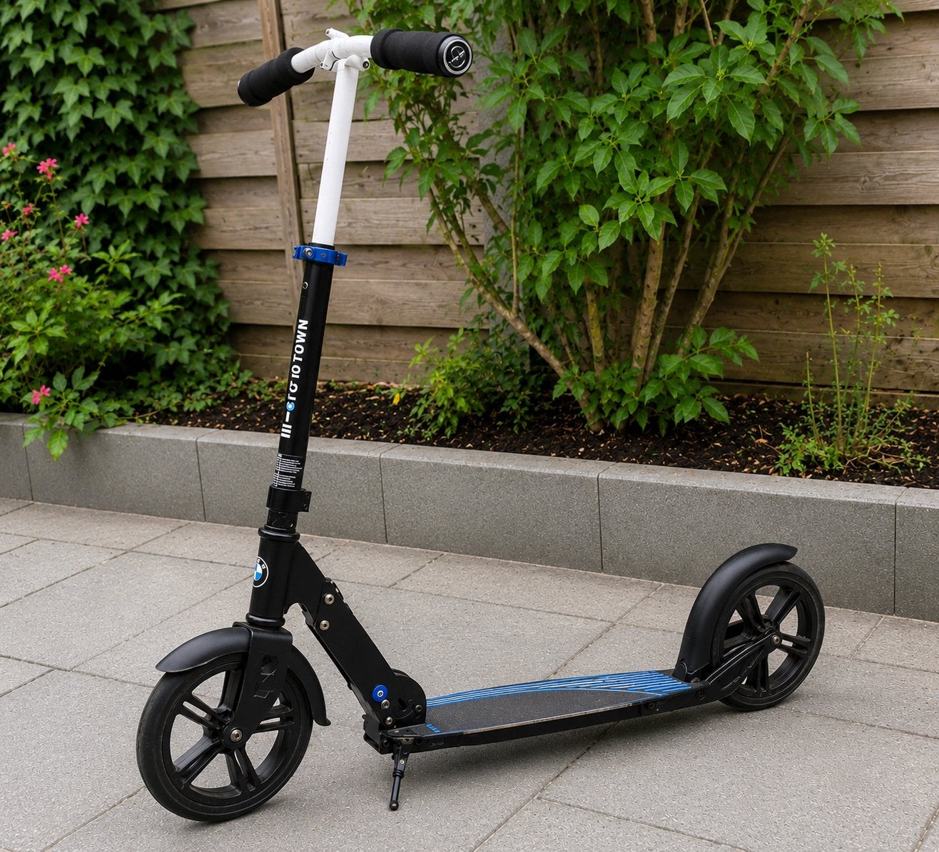 BMW City Scooter / Micro Scooter – Geschikt voor Volwassenen, Ophalen of Verzenden, Zo goed als nieuw, Kickbike