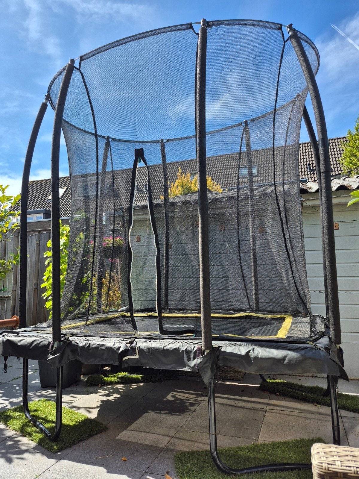 trampoline, Ophalen, Gebruikt