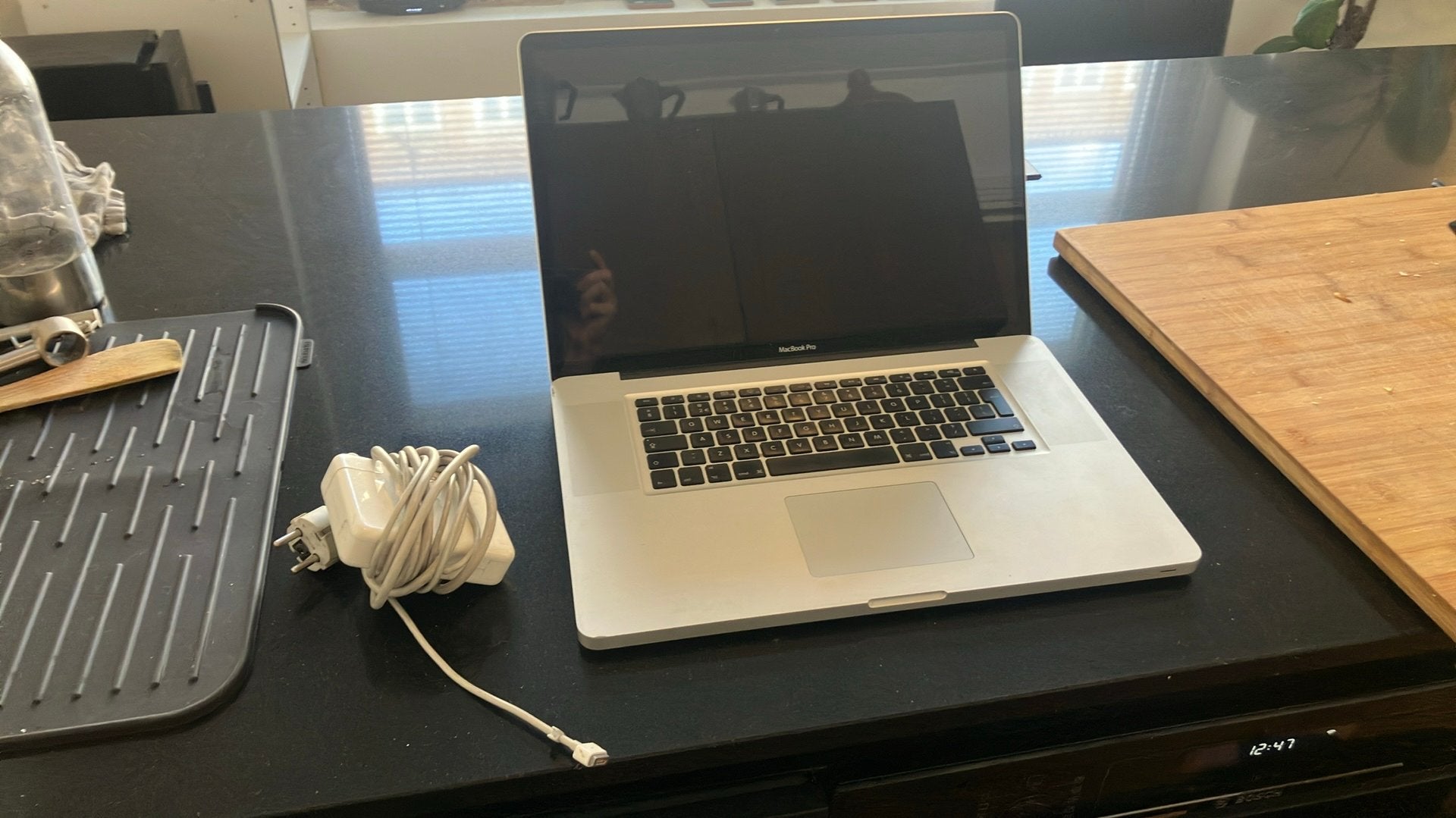 Apple MacBook Pro met oplader uit 2010, MacBook Pro, Gebruikt, Qwerty, 17 inch