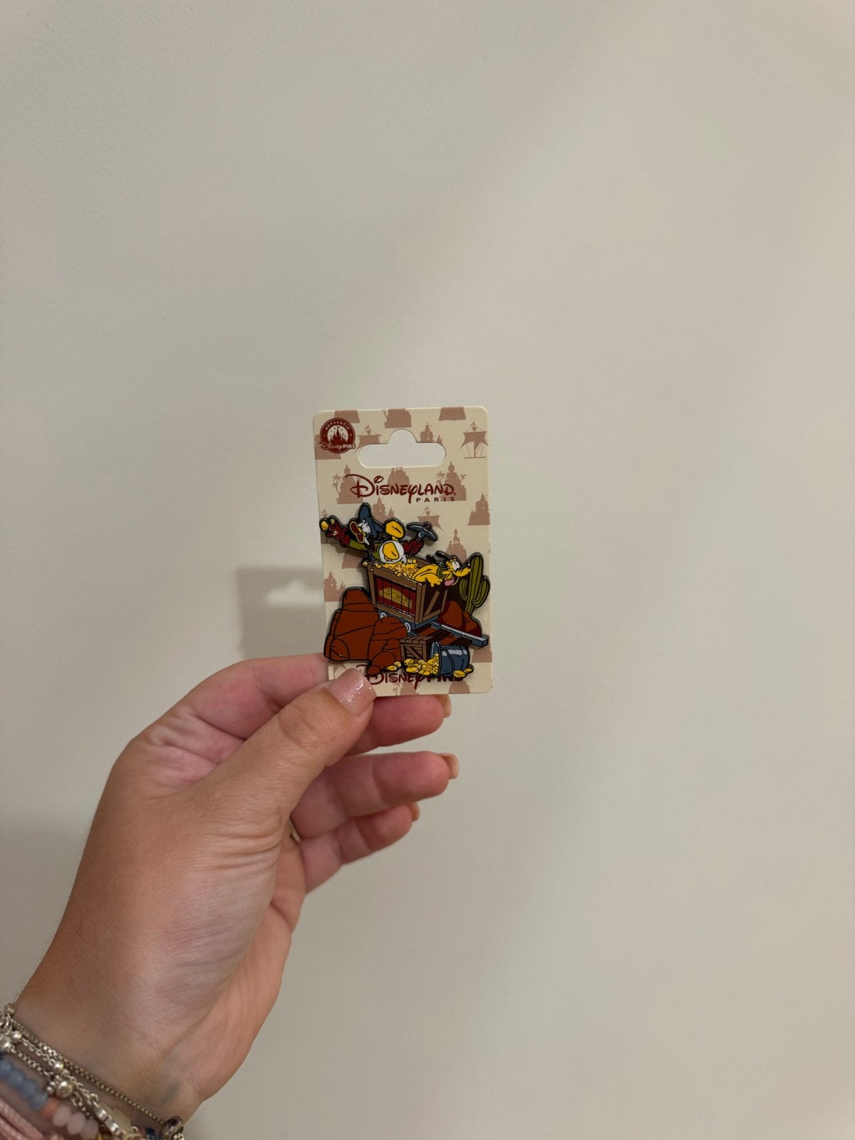 Big thunder pin, Ophalen of Verzenden, Overige figuren, Nieuw