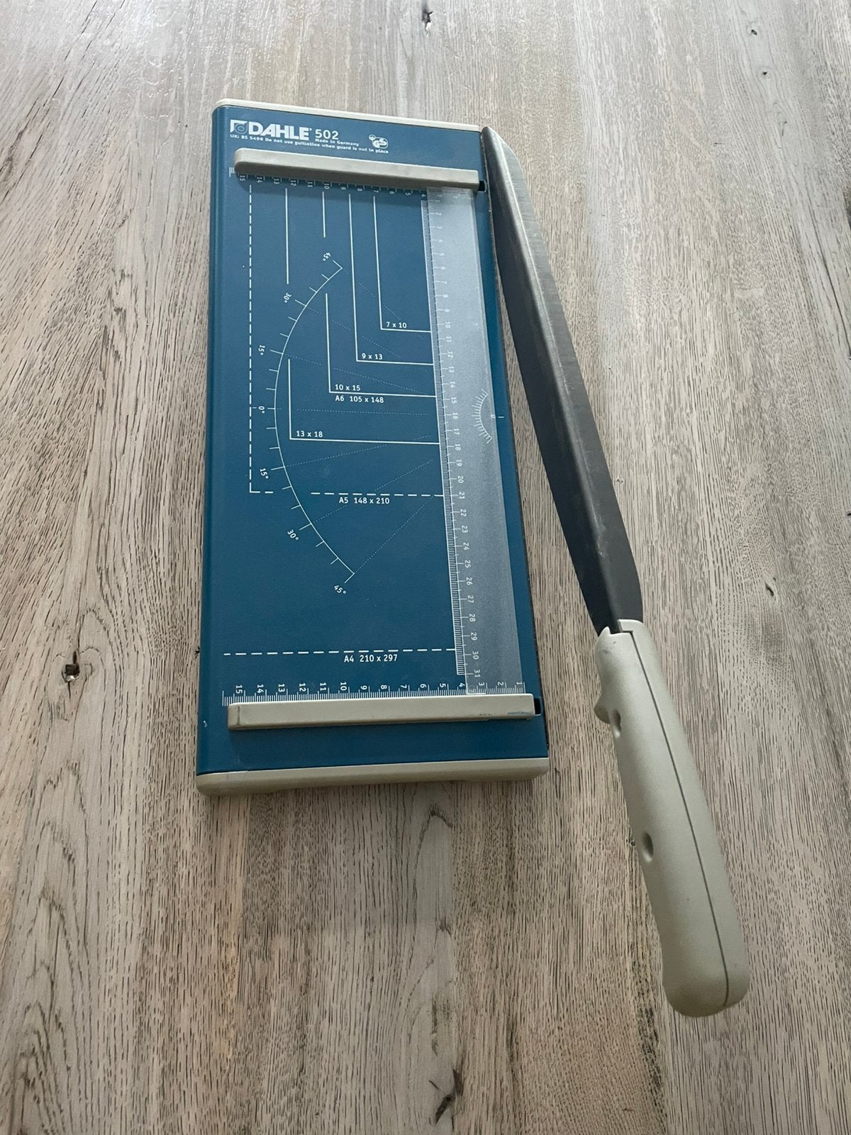 Dahle 502 hefboom papiersnijder, Ophalen of Verzenden, Zo goed als nieuw