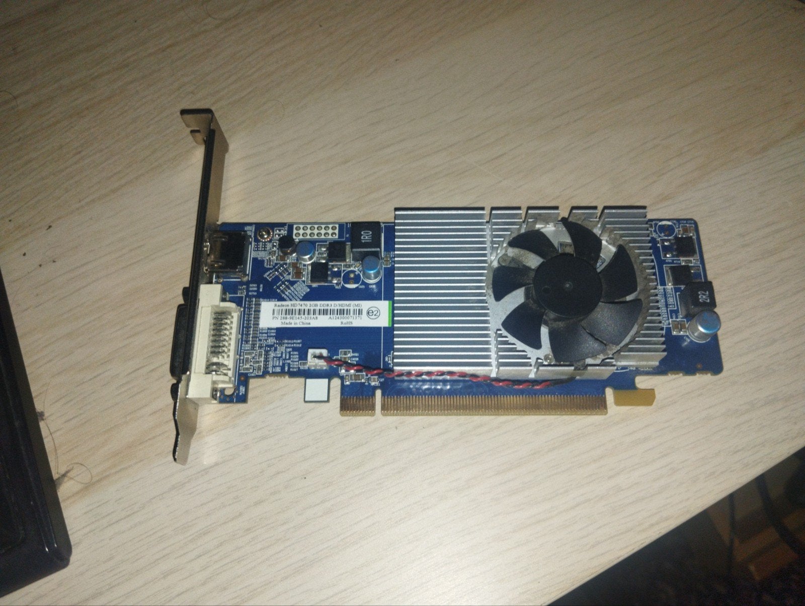 AMD Radeon HD 7470 2 gb, Ophalen, PCI-Express 3, Gebruikt, AMD