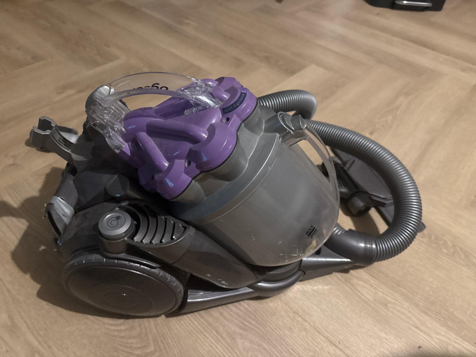 Dyson DC19 Sledestofzuiger - Krachtige Stofzuiger, Ophalen, Inclusief accessoires, Gebruikt, Dyson