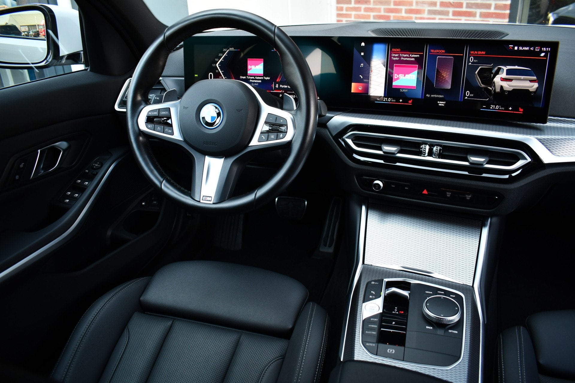 BMW 3 Serie Touring 320e M-Sport Shadowline Leder 18inch BTW, Gebruikt, Zwart, 4 cilinders, Wit