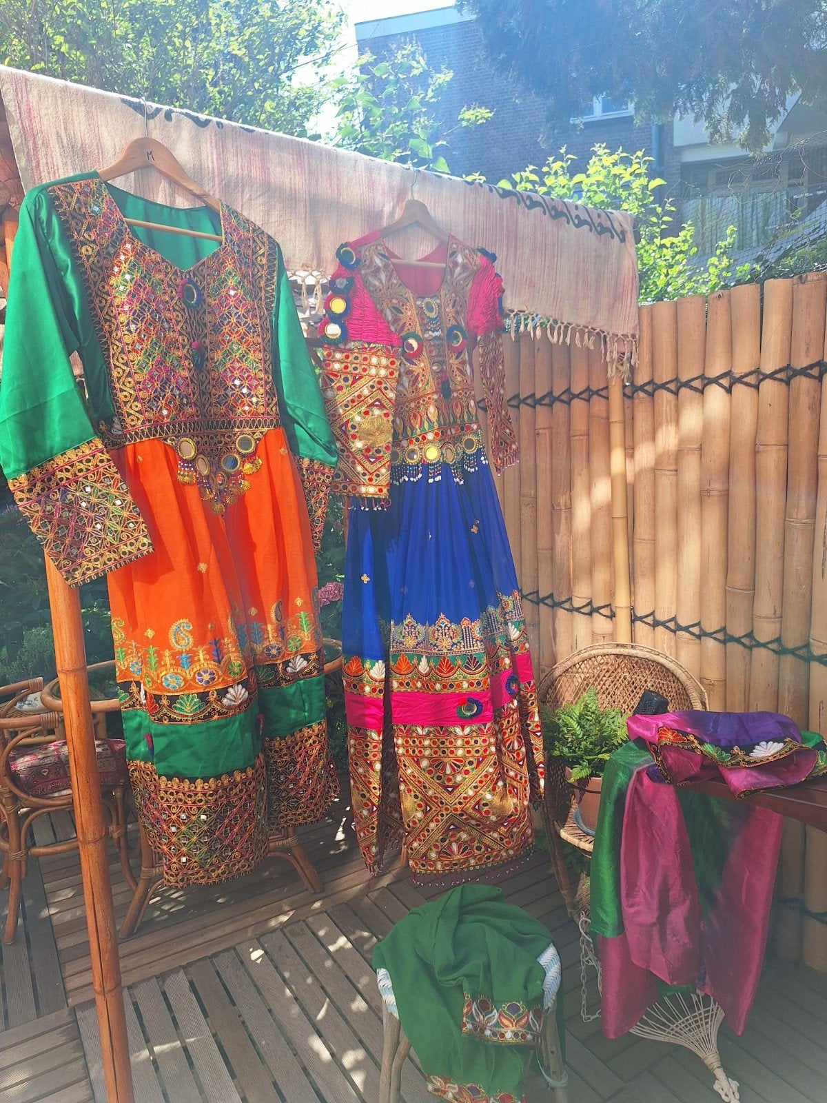 Kleurrijke  Indiase/Hindoestaanse Bollywood feestjurken., Overige typen, Maat 42/44 (L), Nieuw, Oranje