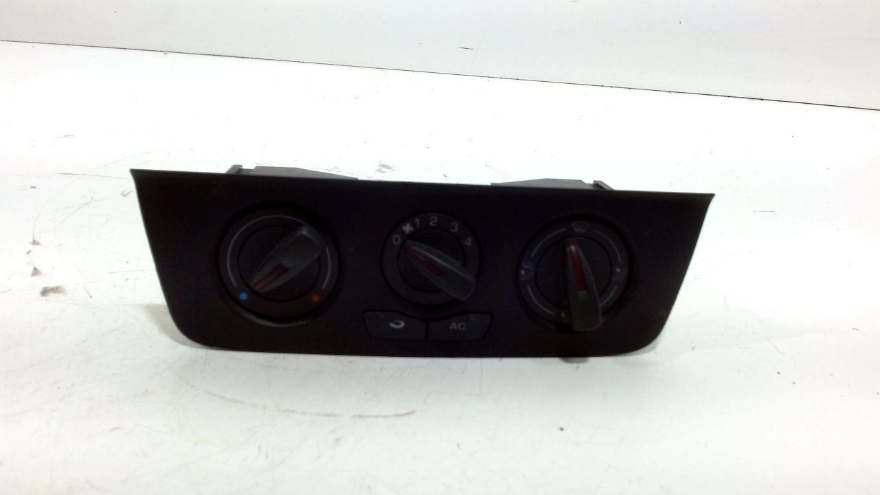 Bedieningspaneel kachel Seat Ibiza, Onderdelen@venauto.nl, Van der Ven Autorecycling B.V., Gebruikt, Ettenseweg 76, 4706 PB Roosendaal, The Netherlands