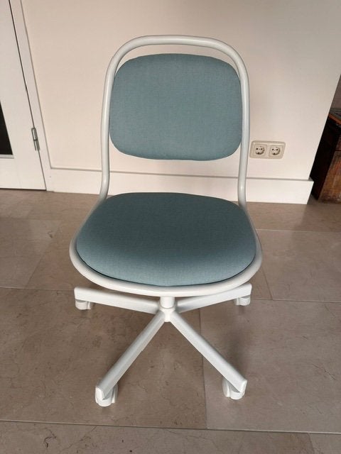 Ikea bureau stoel kind orfjall wit/blauw (NIEUW), Ophalen, Nieuw, Blauw, Bureaustoel
