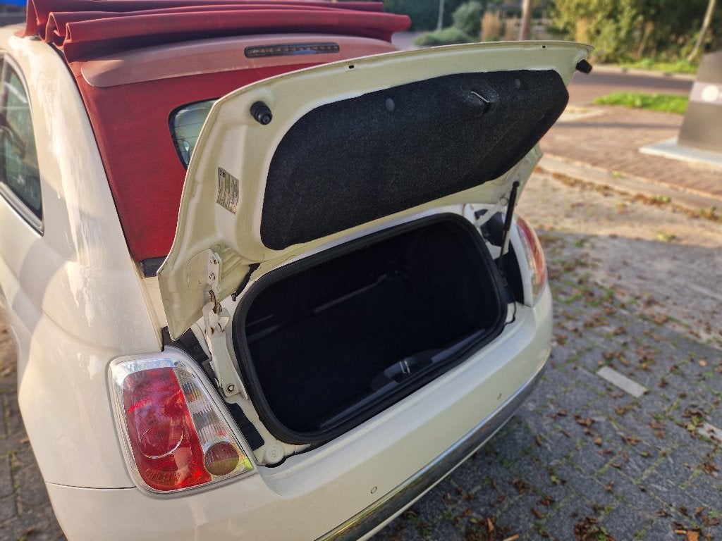 Foto 13 van Fiat 500C 1.2 AUT C 2010 Wit