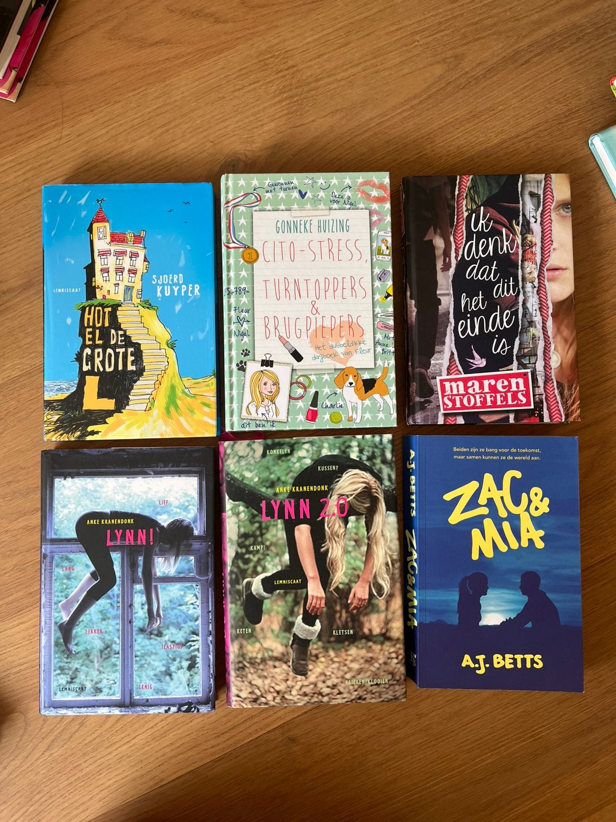 Kinderboeken en young adult, los of als bundel te koop, Ophalen of Verzenden, Nieuw, Fictie