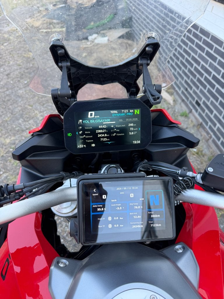 F 900 XR, 2 cilinders, Handvatverwarming, Motorrijbewijs A, 900 cc