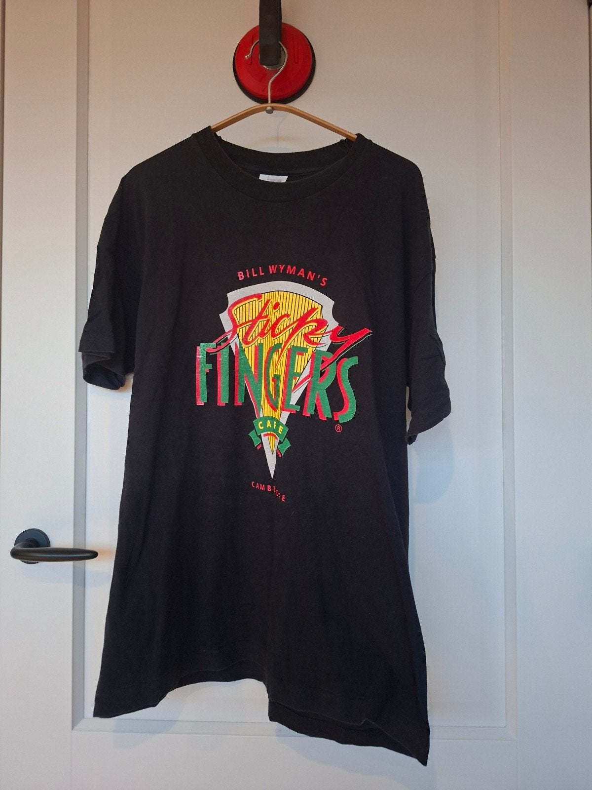 Vintage Bill Wyman's Sticky Fingers Cafe T-shirt, Kleding | Heren, Maat 52/54 (L), Verzenden, Zwart, Gedragen