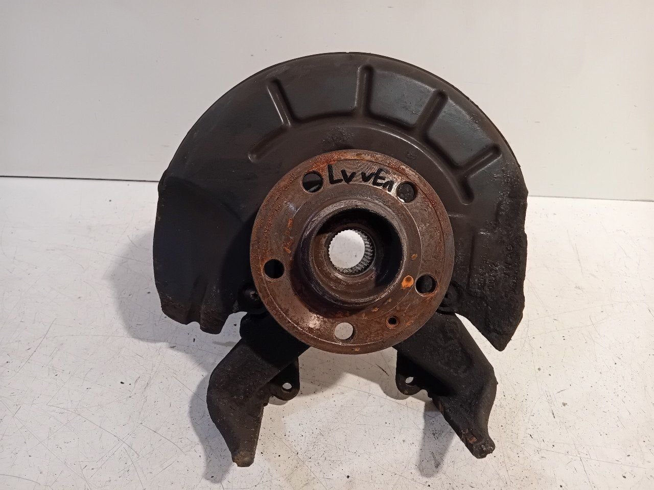 Wielnaaf links voor Volkswagen Polo, Onderdelen@venauto.nl, Van der Ven Autorecycling B.V., Gebruikt, Ettenseweg 76, 4706 PB Roosendaal, The Netherlands