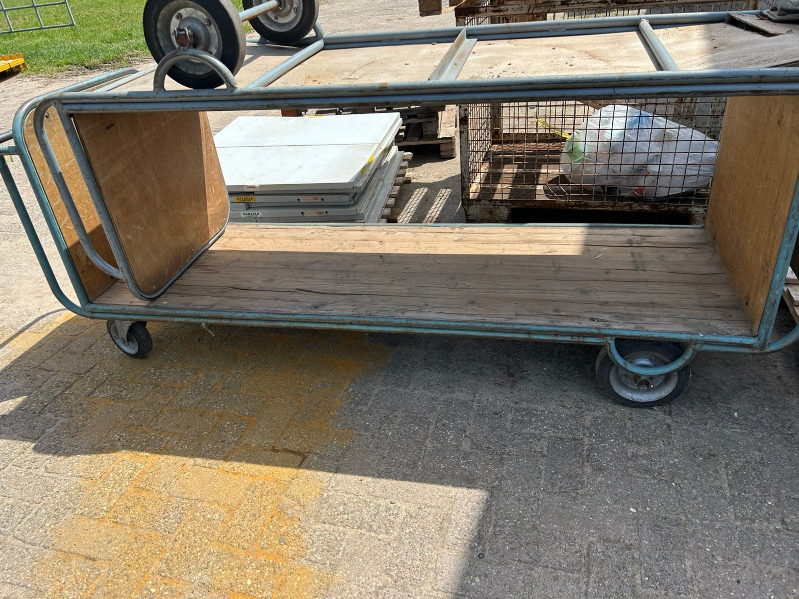 Goedkope transportwagen kar verzamelwagen, 100 liter of meer, Ophalen of Verzenden, Zo goed als nieuw, Transportkar
