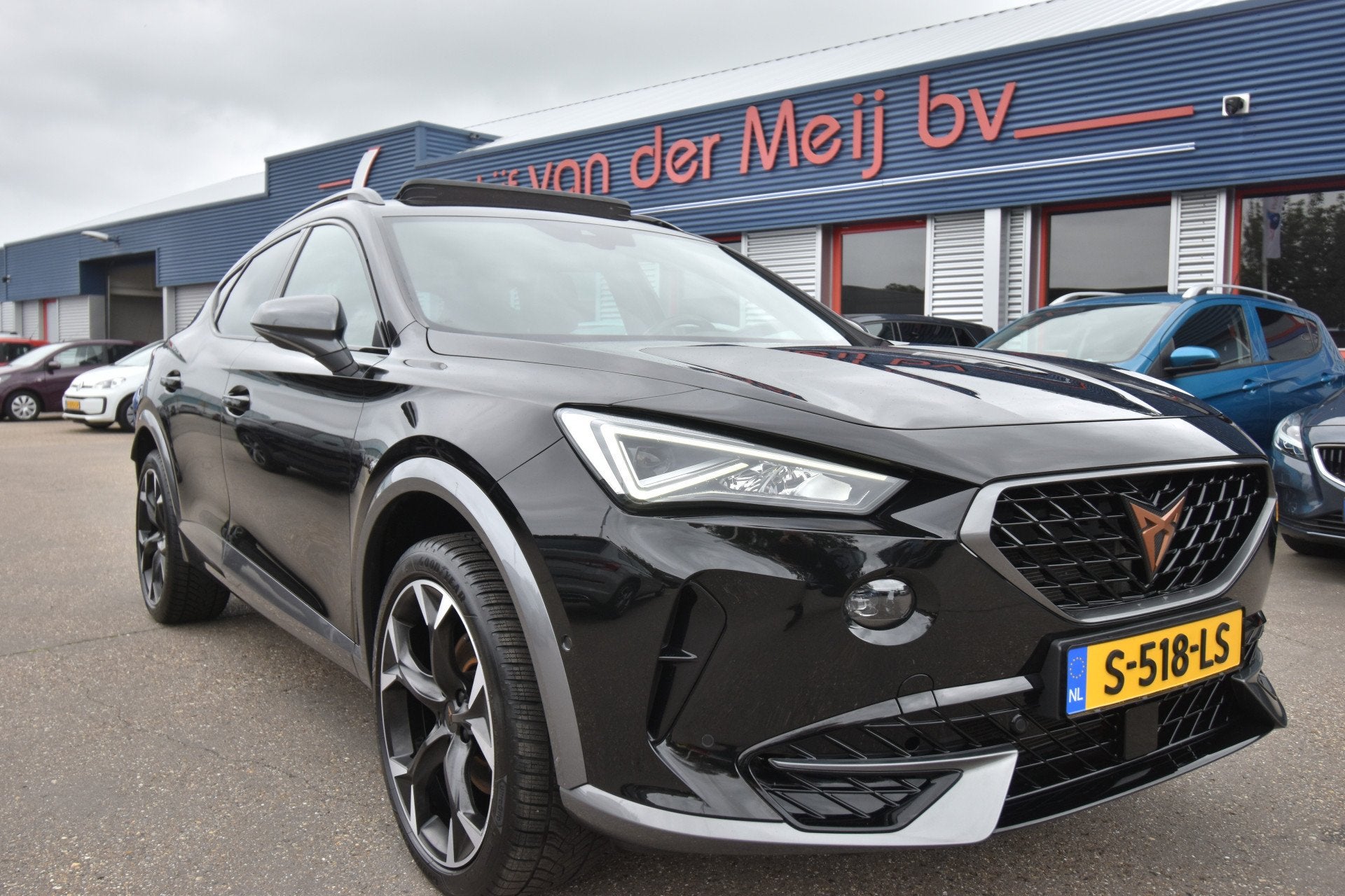 CUPRA Formentor 1.5 TSI Business Edition Plus , PANODAK ,TRE, Auto's, 15 km/l, 4 cilinders, Leder en Stof, Zwart