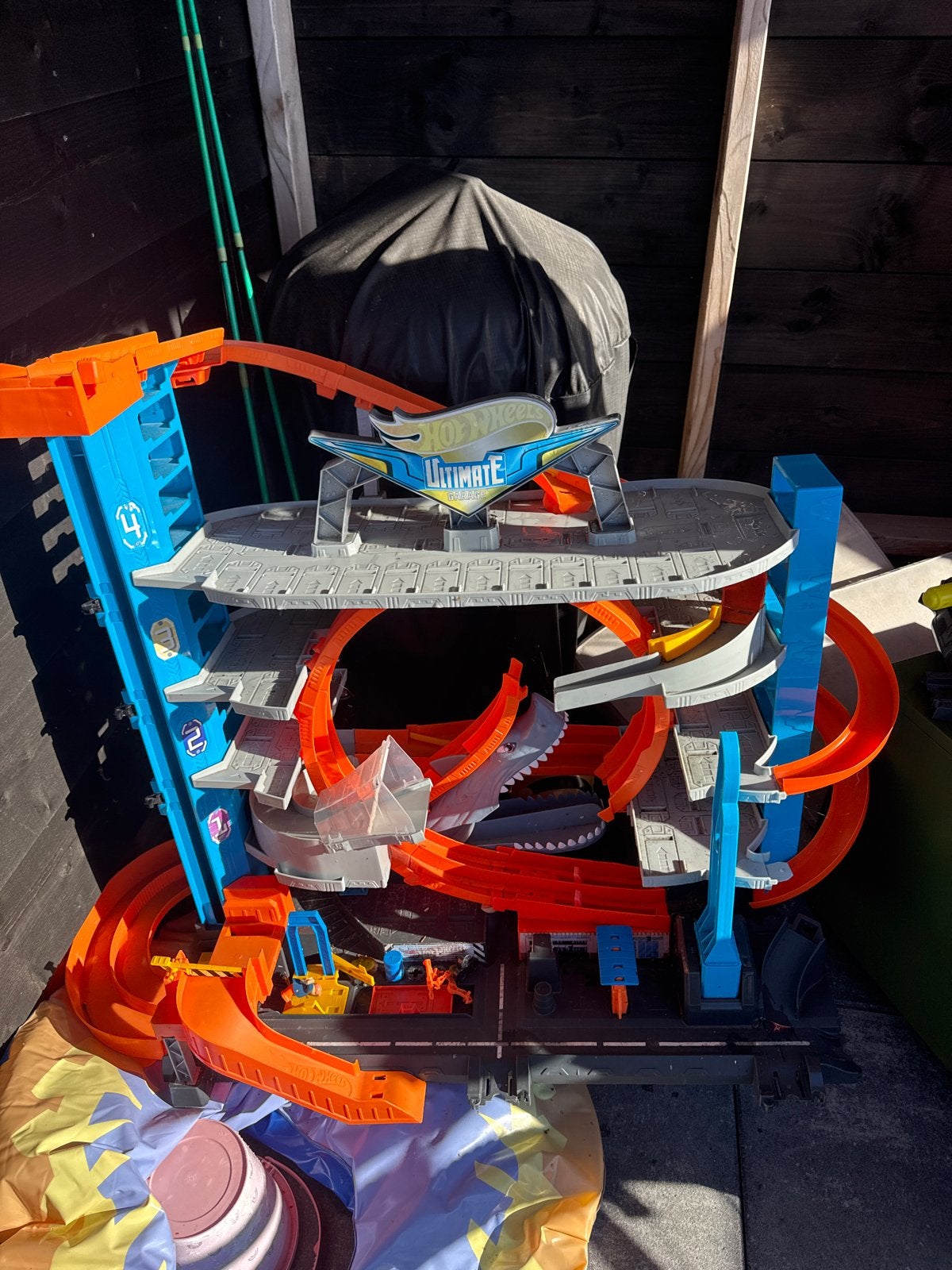 Hot Wheels Ultimate Garage met haai en banen, Ophalen, Gebruikt, Jongen of Meisje