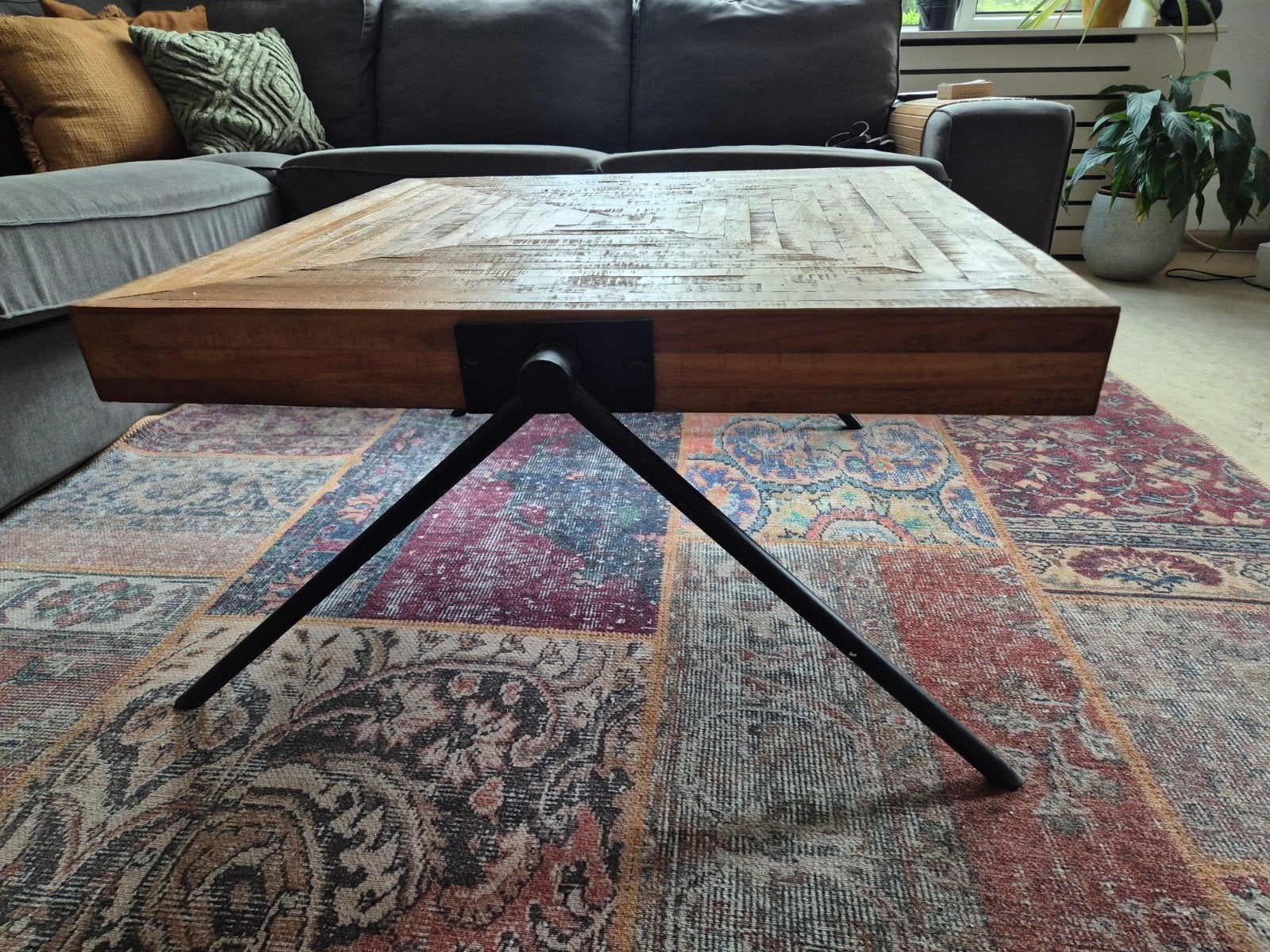Massief houten bijzettafel 80x80 cm, Ophalen, Gebruikt, Vierkant, 75 cm of meer