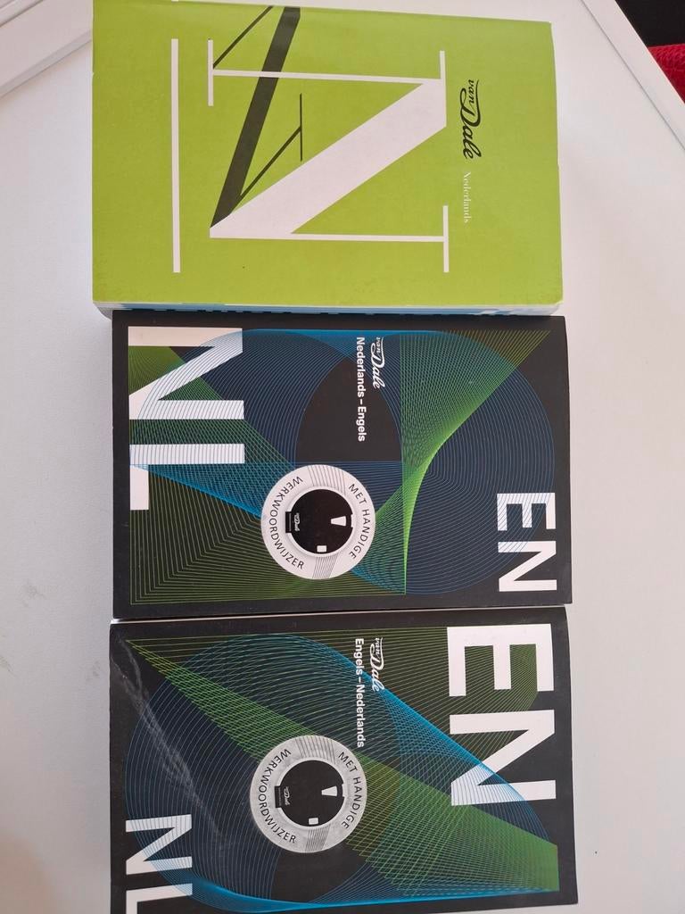 Van Dale Woordenboeken: Nederlands & Nederlands-Engels, Ophalen, Zo goed als nieuw