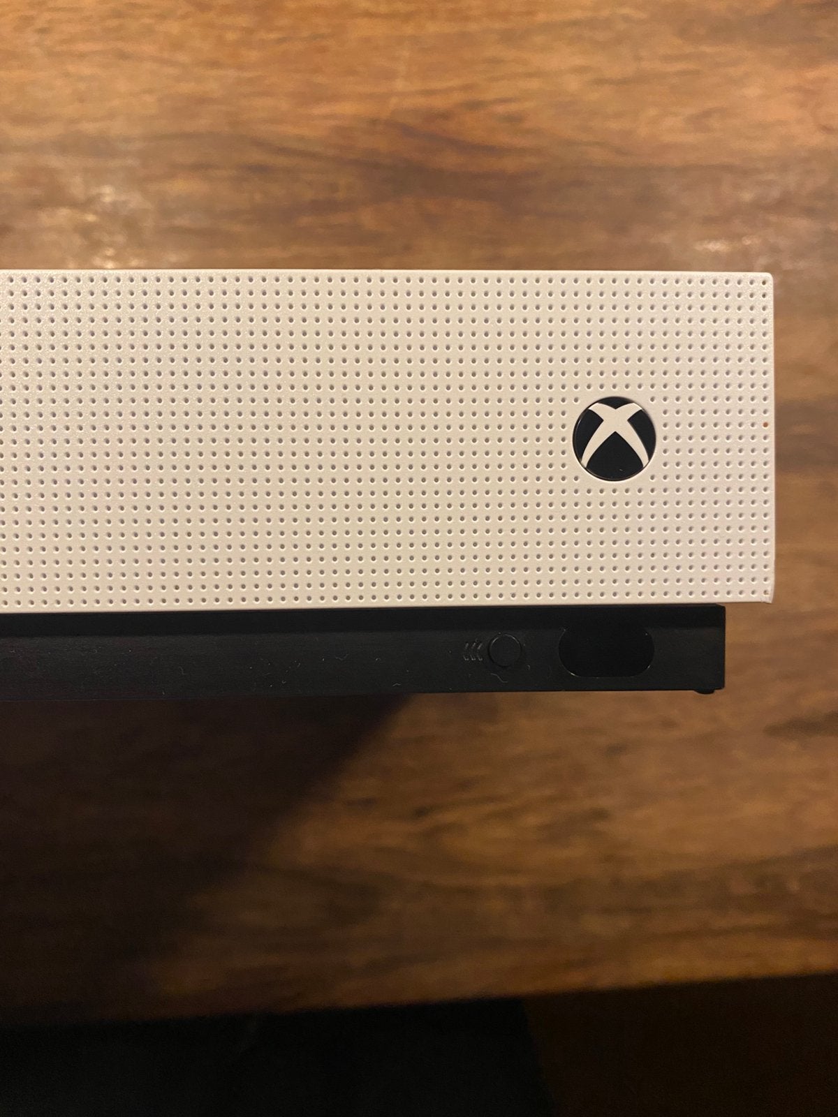 Xbox one S digital 1TB met controller,led verlichting, Spelcomputers en Games, Online, Overige genres, 1 speler, Ophalen of Verzenden