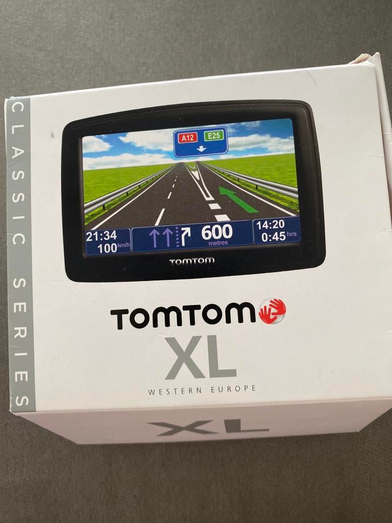 TomTom XL Classic Series navigatie met kapot scherm, Auto diversen, Autonavigatie, Ophalen of Verzenden, Gebruikt
