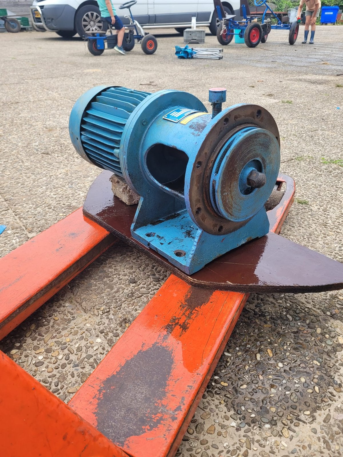 5,5 PK GOAN pomp elektromotor, Tuin en Terras, Waterpompen, Ophalen, Zo goed als nieuw