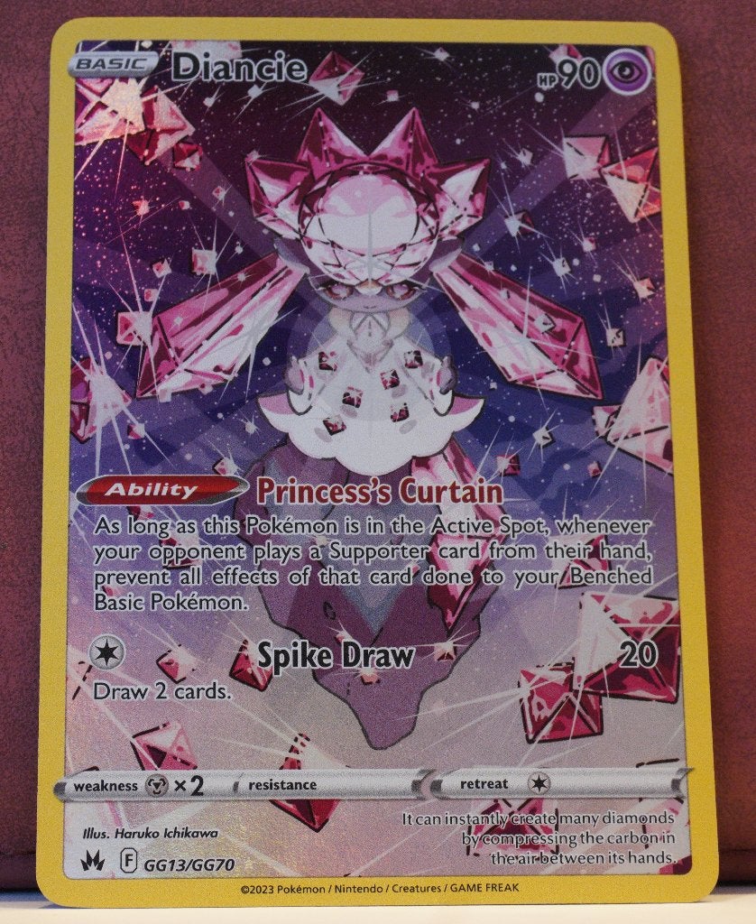 Diancie Gallery Art GG13/GG70 Crown Zenith Pokèmon Kaart, Hobby en Vrije tijd, Verzamelkaartspellen | Pokémon, Ophalen of Verzenden