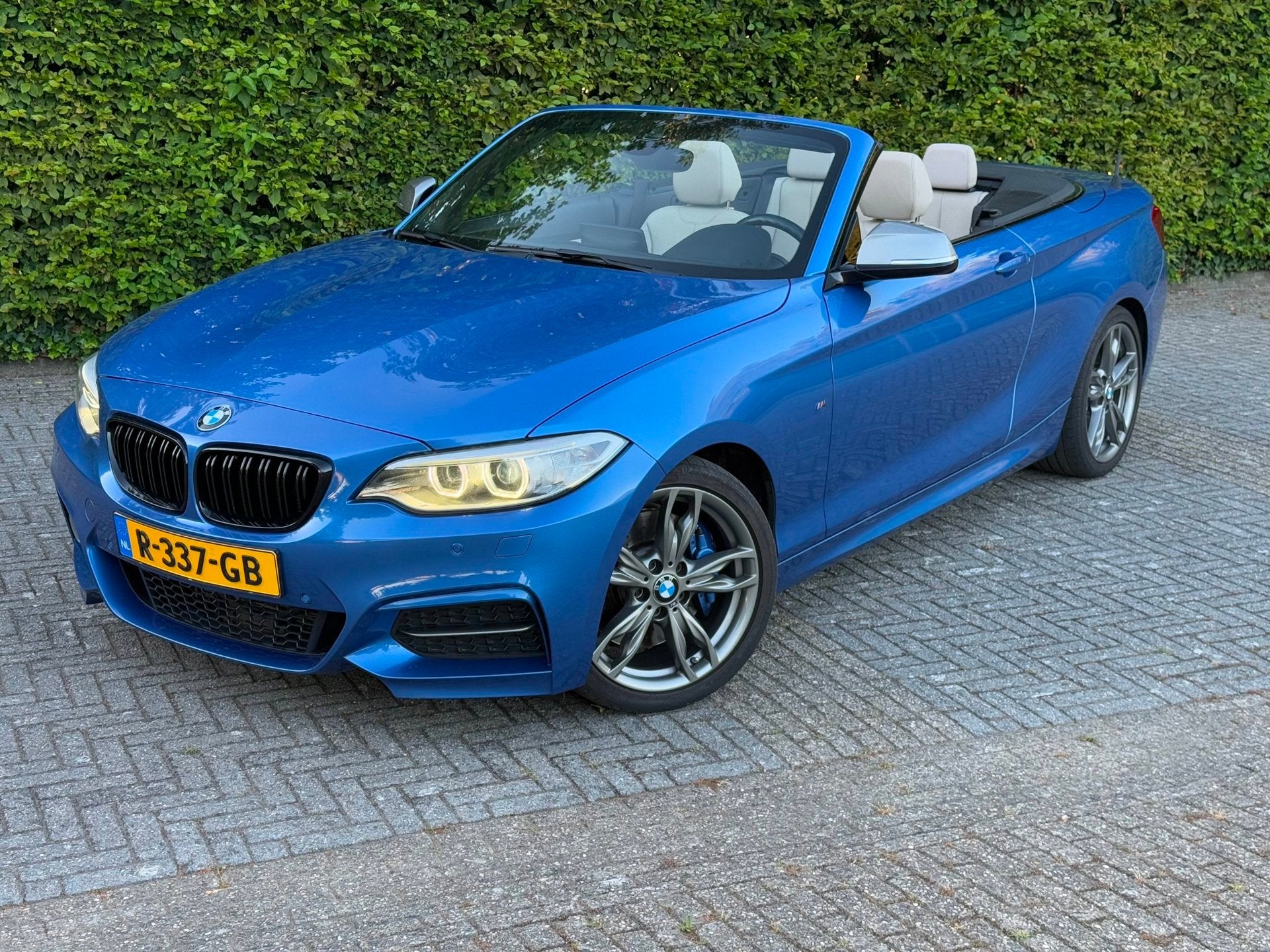 BMW 2-serie Cabrio M235i xDrive |Full Option | Harman Kardon, Auto's, BMW, Automaat, Gebruikt, 1645 kg, Leder