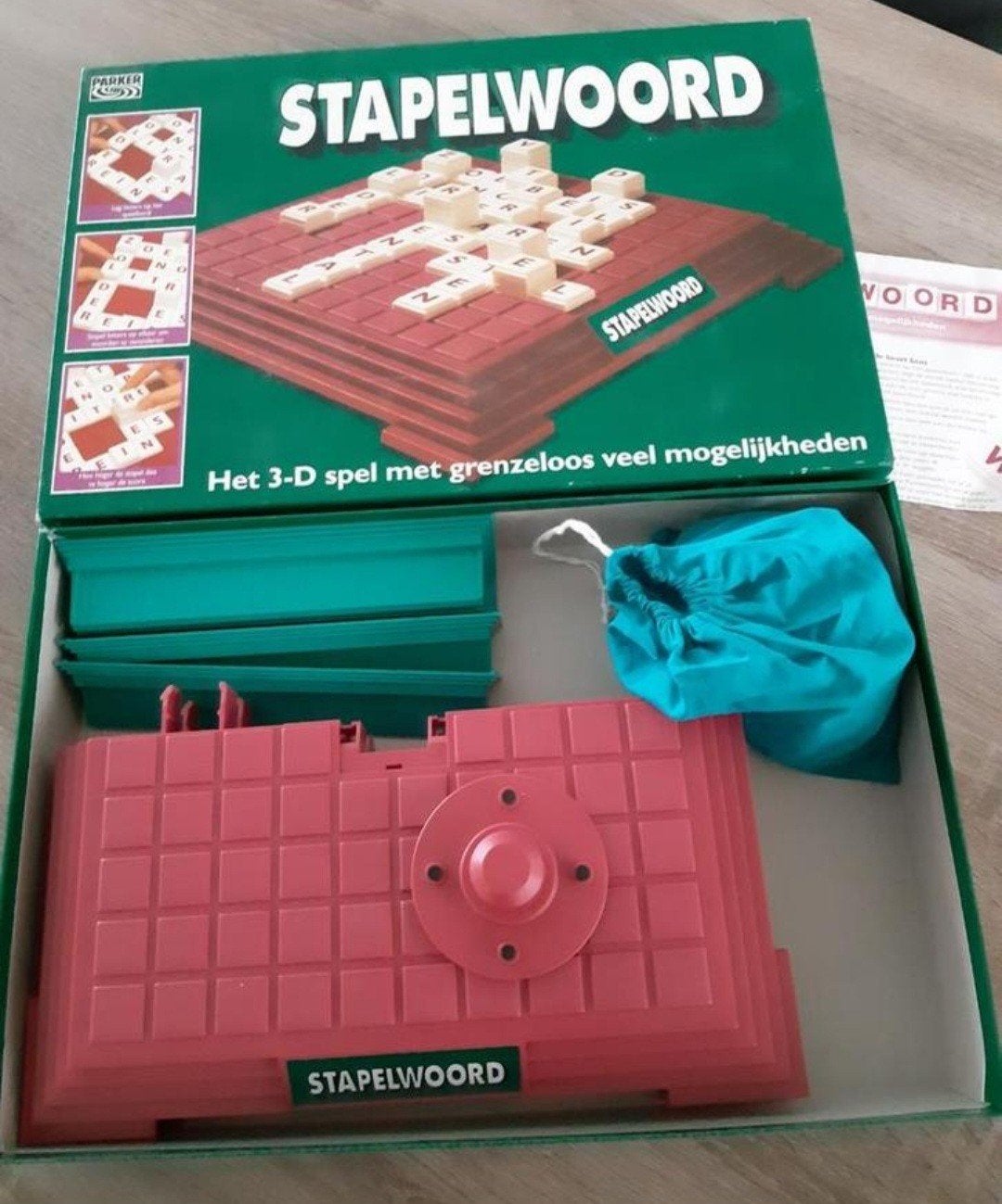 stapelwoord, Hobby en Vrije tijd, Gezelschapsspellen | Bordspellen, Ophalen of Verzenden, Zo goed als nieuw