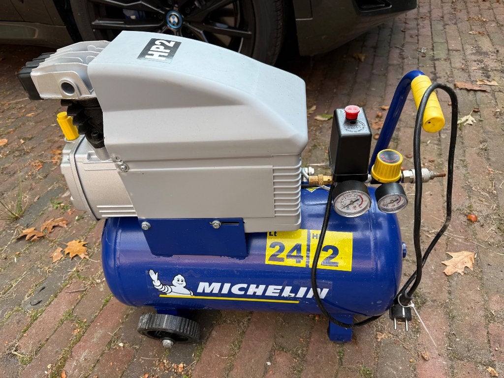 Compressor Michelin 24 liter, Ophalen, Gebruikt, Minder dan 200 liter/min, Minder dan 25 liter