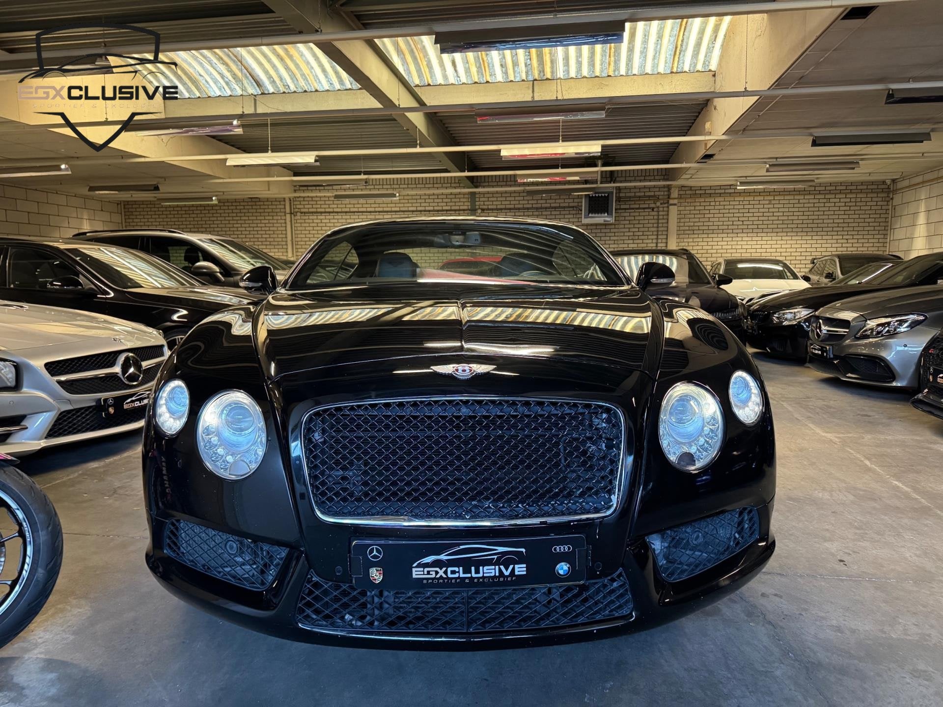 Bentley Continental GT 4.0 V8 Luchtvering/Keyless/Bose, Auto's, Automaat, Euro 5, Zwart, Leder
