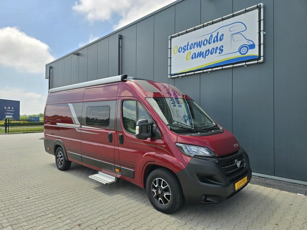 Bürstner Campeo 640 Lengtebed 9G Automaat Trekhaak 2x Solar, Caravans en Kamperen, Automaat, Buscamper of Camperbus, Ringverwarming