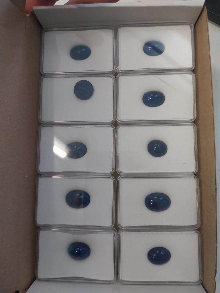 Lot let a kwaliteit lapis lazuli cabochons, Ophalen of Verzenden, Zo goed als nieuw
