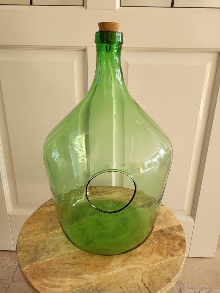Grote glazen fles voor mini tuintje of licht decoratie, Tuin en Terras, Bloempotten, Ophalen, Overige materialen, Rond, Minder dan 40 cm