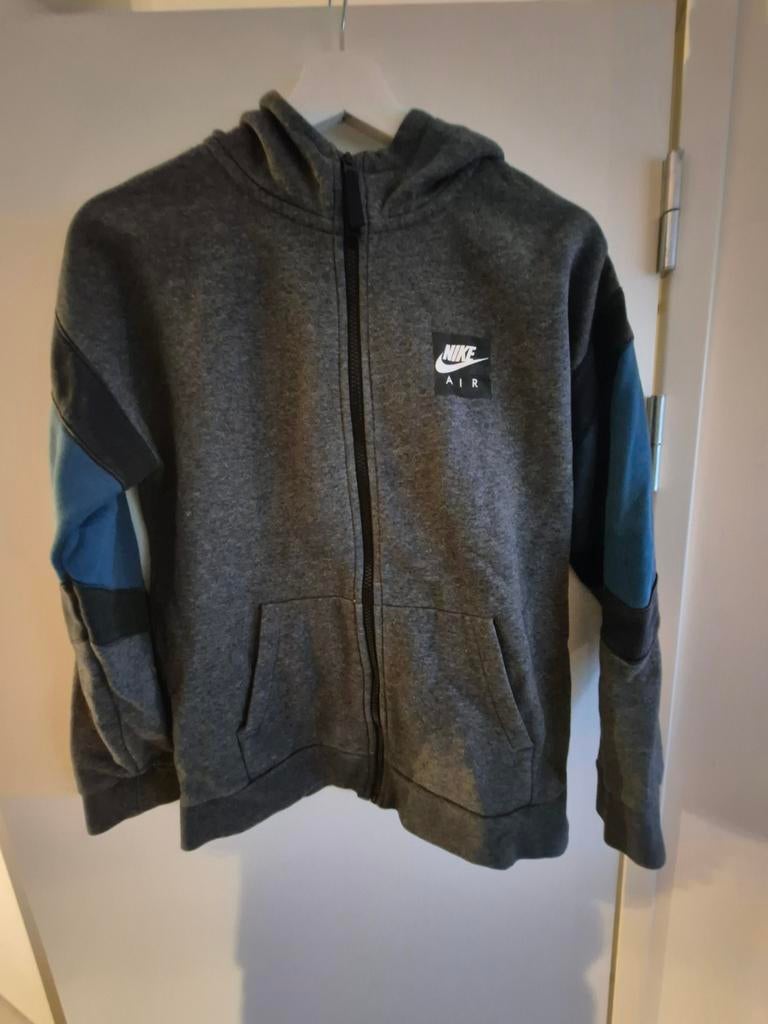 Nike jongens vest maat XL (158-170 cm) - Zo goed als nieuw, Ophalen of Verzenden