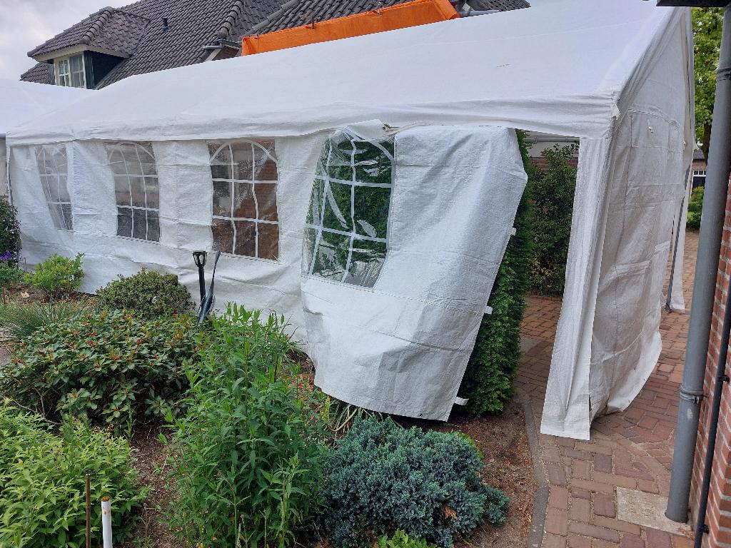 Partytent 8 X 4 m, Ophalen, Gebruikt, Opvouwbaar, Partytent