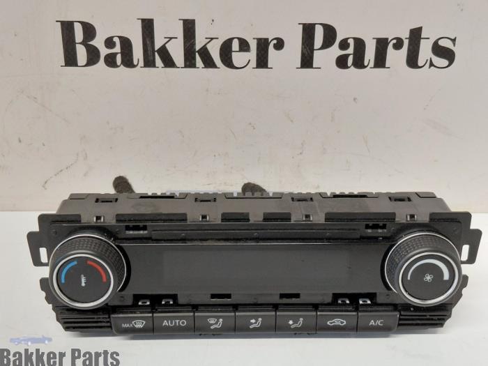 Kachel Bedieningspaneel van een Volkswagen Polo, Gebruikt, -, Volkswagen, -