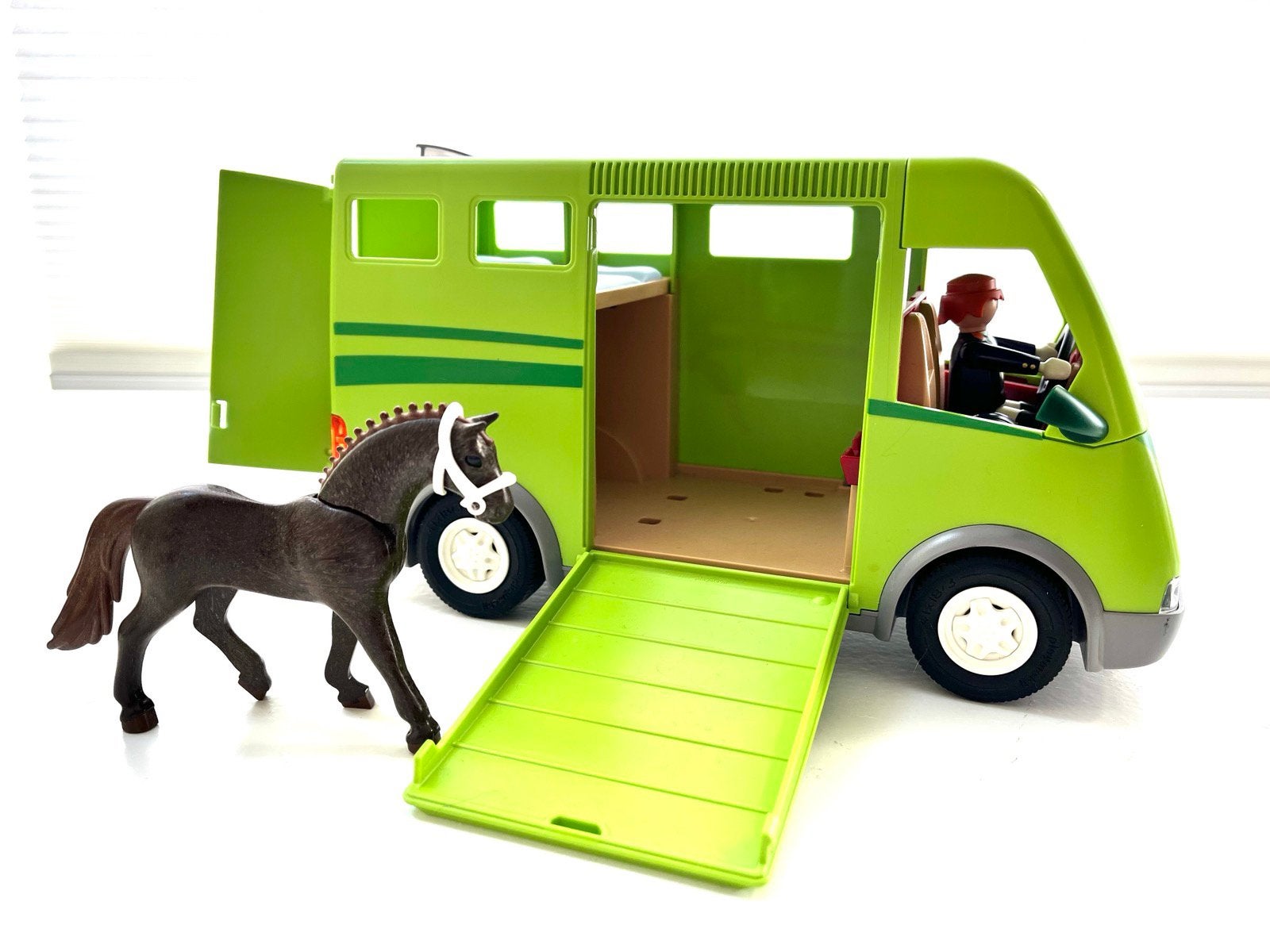 Playmobil paardentrailer, Kinderen en Baby's, Speelgoed | Playmobil, Ophalen of Verzenden, Gebruikt