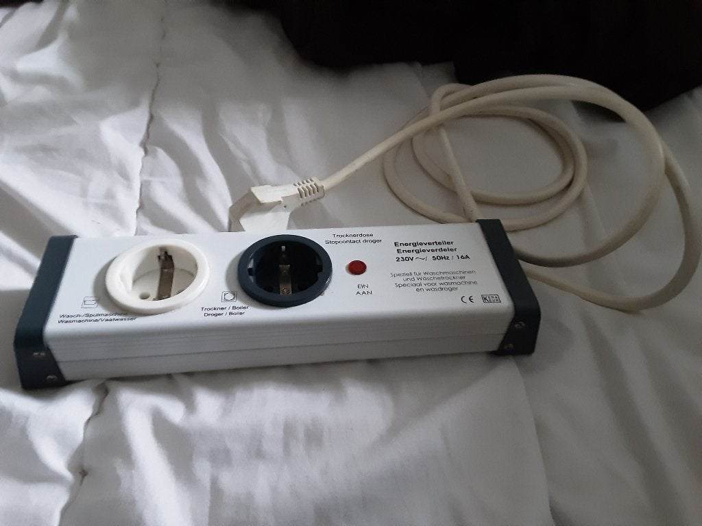 Stopcontact droger/ wasmachine, Ophalen, Gebruikt, Overige merken, Stopcontact