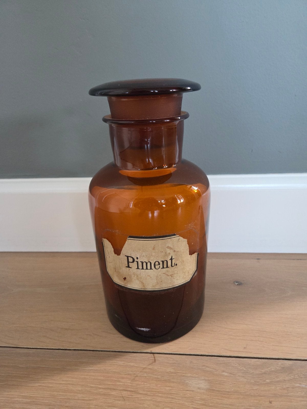 Mooie antieke apothekerspot van amberkleurig glas, piment, Ophalen of Verzenden