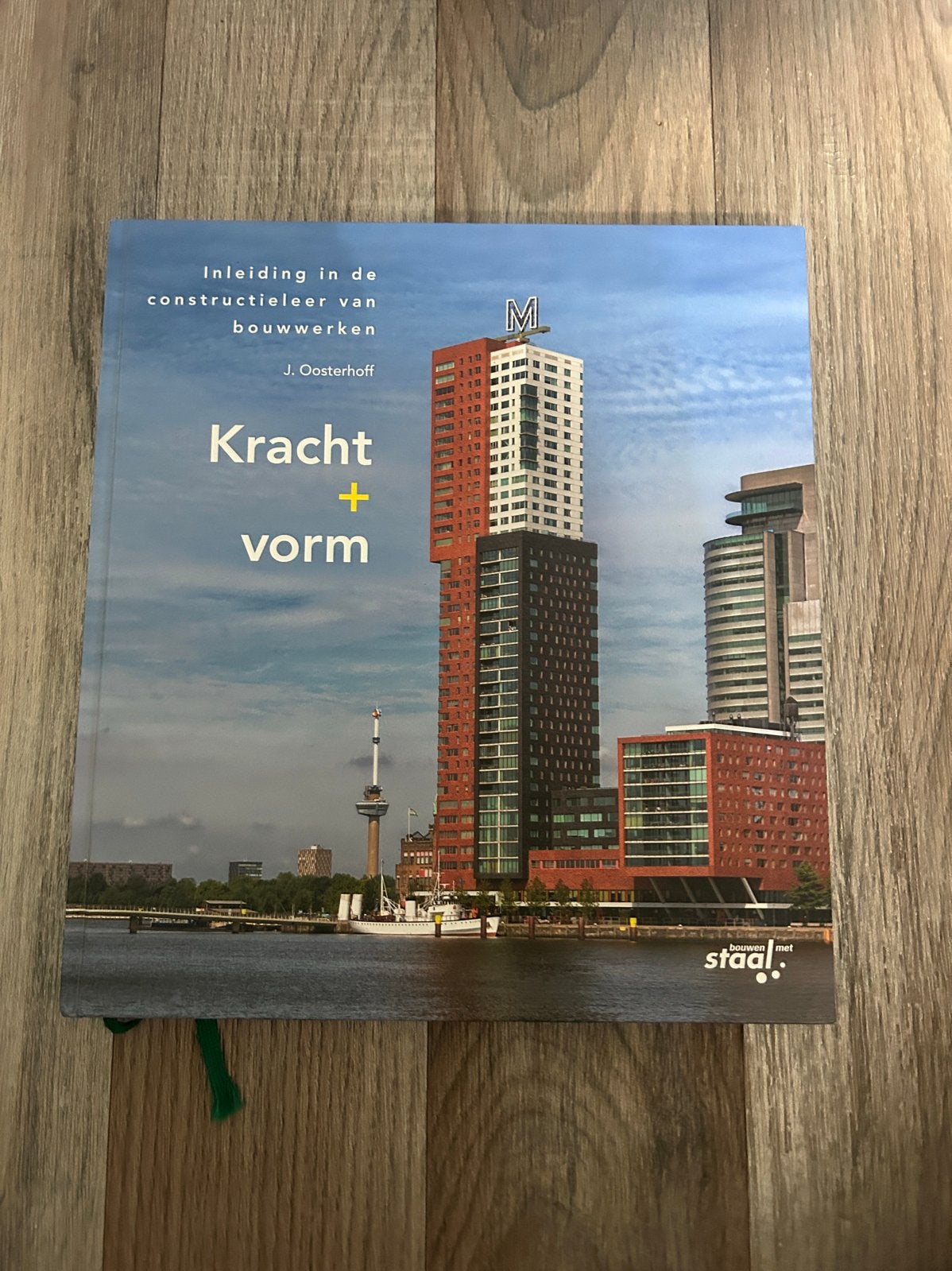 Kracht + Vorm: Inleiding in de constructieleer van bouwwerke, Ophalen of Verzenden, Zo goed als nieuw, Bouwkunde
