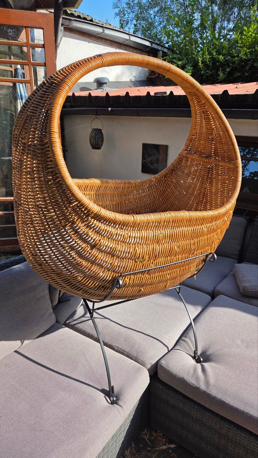 Vintage Wieg Rotan met Matras en Onderstel, Ophalen, Zo goed als nieuw, Wieg