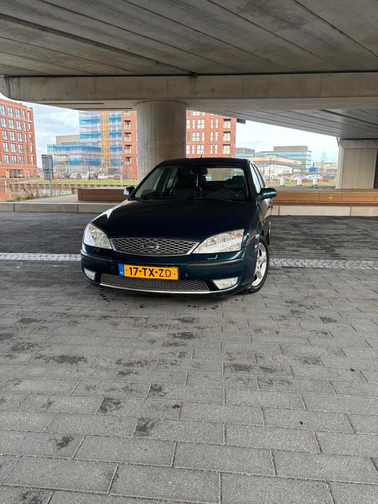 Ford Mondeo 1.8 16V 92KW HB 2007 Grijs, 125 pk, 4 cilinders, Mondeo, Origineel Nederlands
