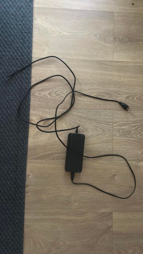 Oplader Super 73 rx/s2, Ophalen of Verzenden, Gebruikt