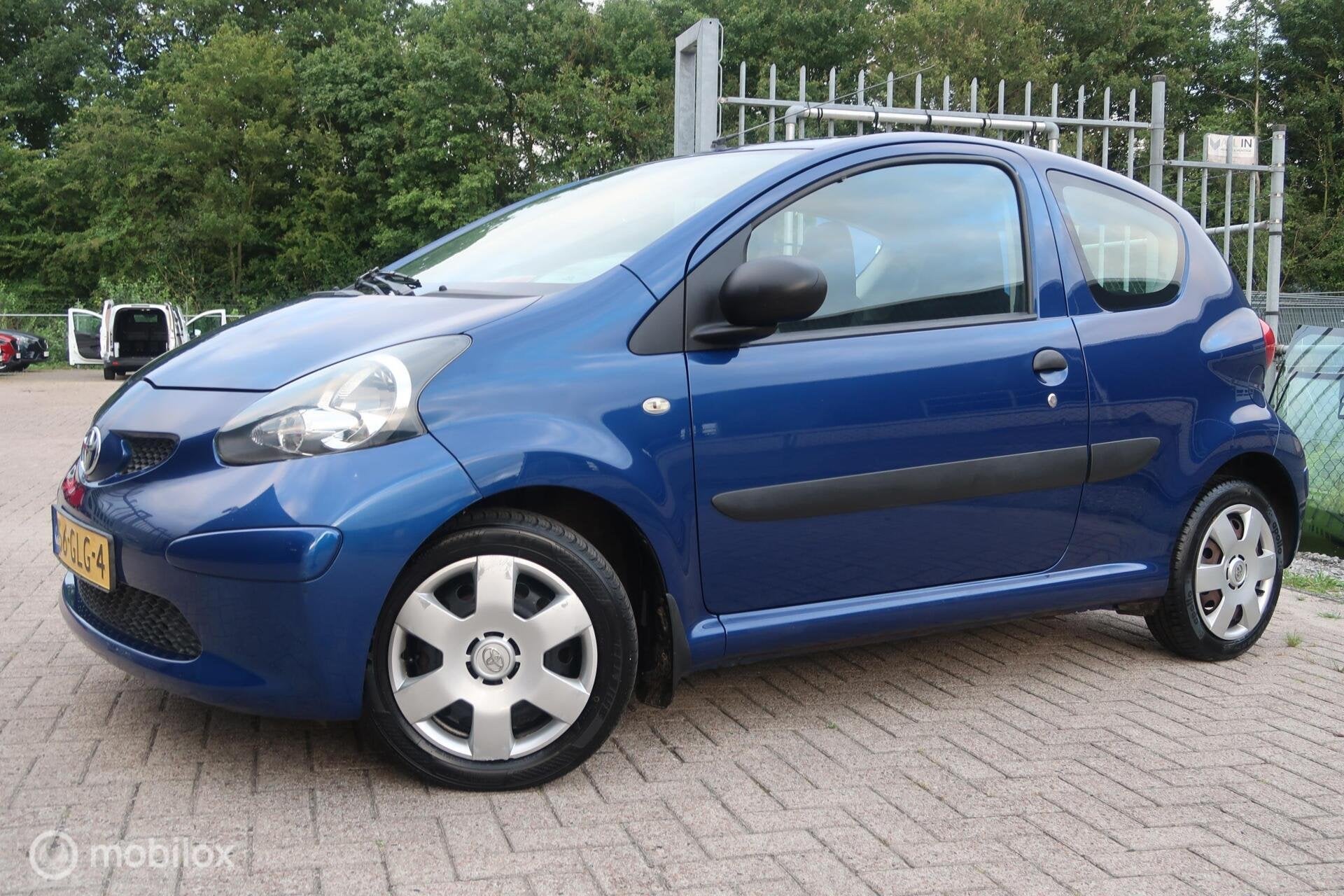 Toyota Aygo 1.0-12V, Voorwielaandrijving, Metallic lak, Stof, Gebruikt