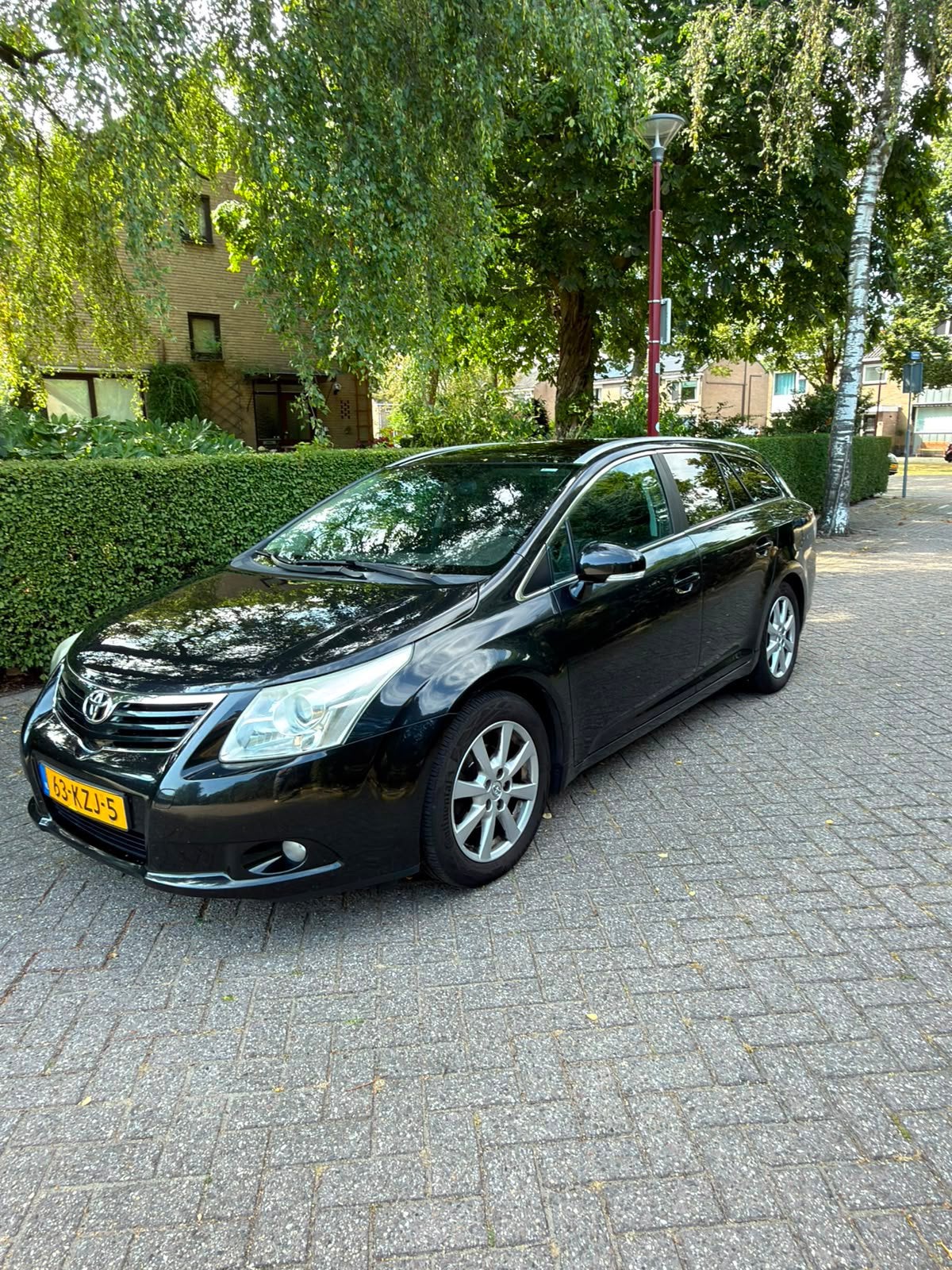 Toyota Avensis Wagon 1.8 Executive | Pano | Leder | Camera, Auto's, Toyota, Euro 5, Avensis, Zwart, Zwart