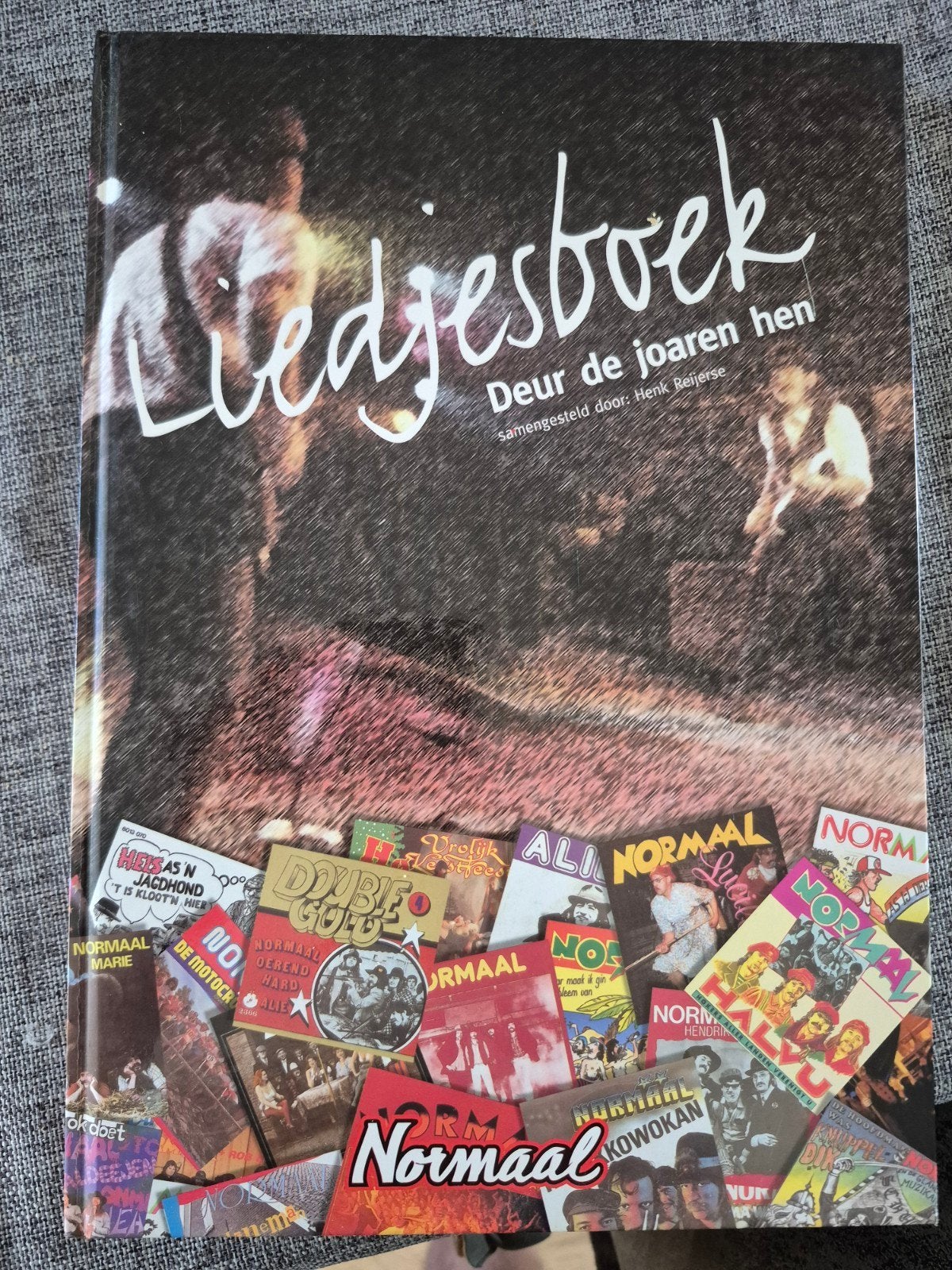 Normaal Liedjesboek Deur de Joaren Hen - Henk Reijerse, Ophalen of Verzenden, Zo goed als nieuw, Artiest, Henk Reijerse