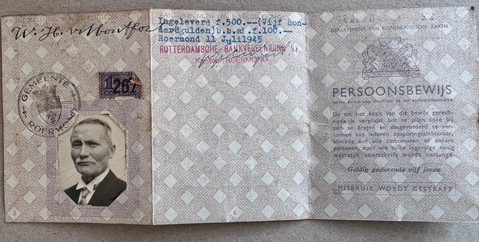 Persoonbewijs WO II Roermond Willem Huber van Montfort, Ophalen of Verzenden, Overige soorten, Nederland, Overige typen