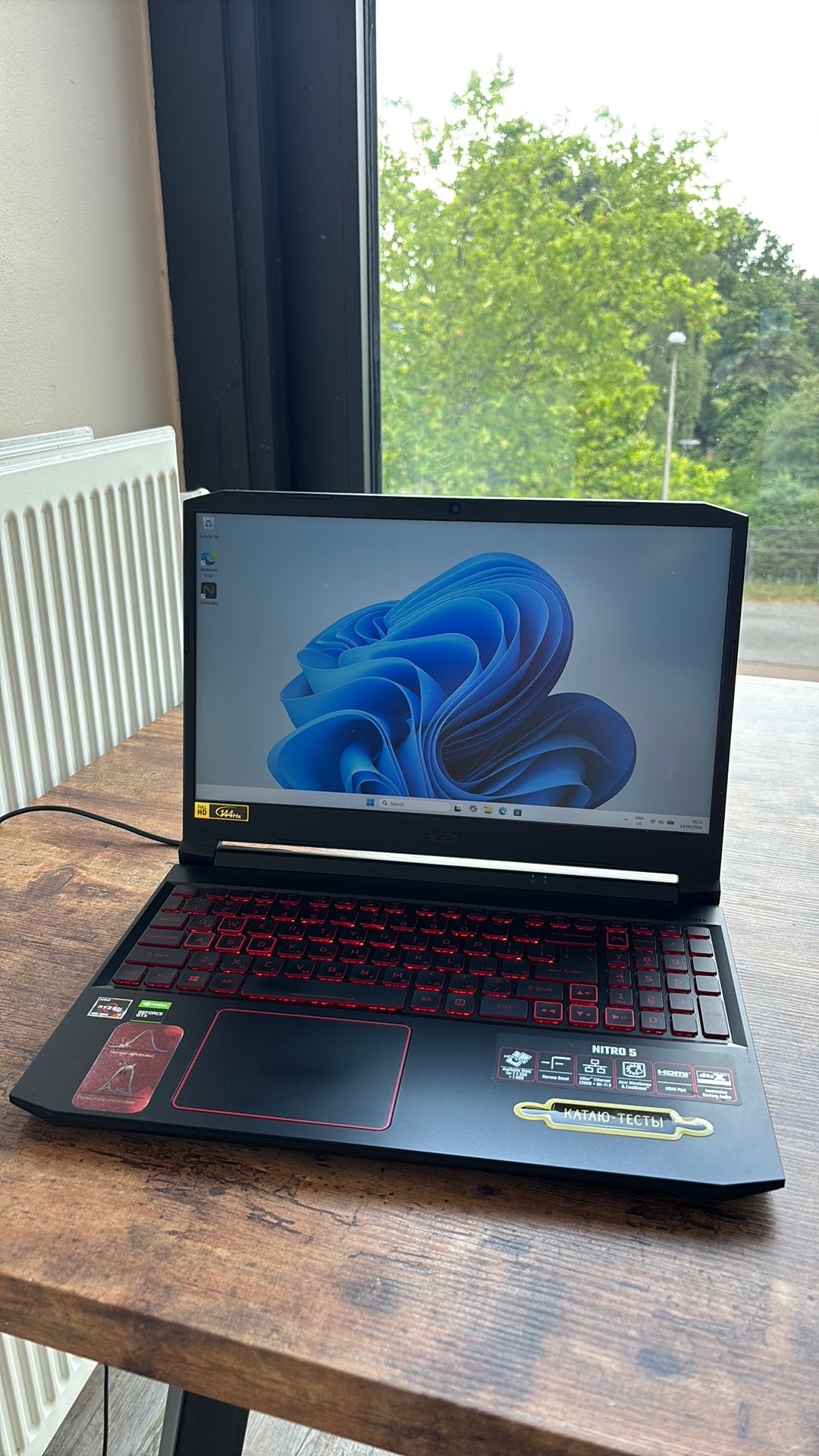 Acer nitro 5 GTX 1650Ti, Computers en Software, Windows Laptops, Ophalen, Met videokaart, 2 tot 3 Ghz, Qwerty